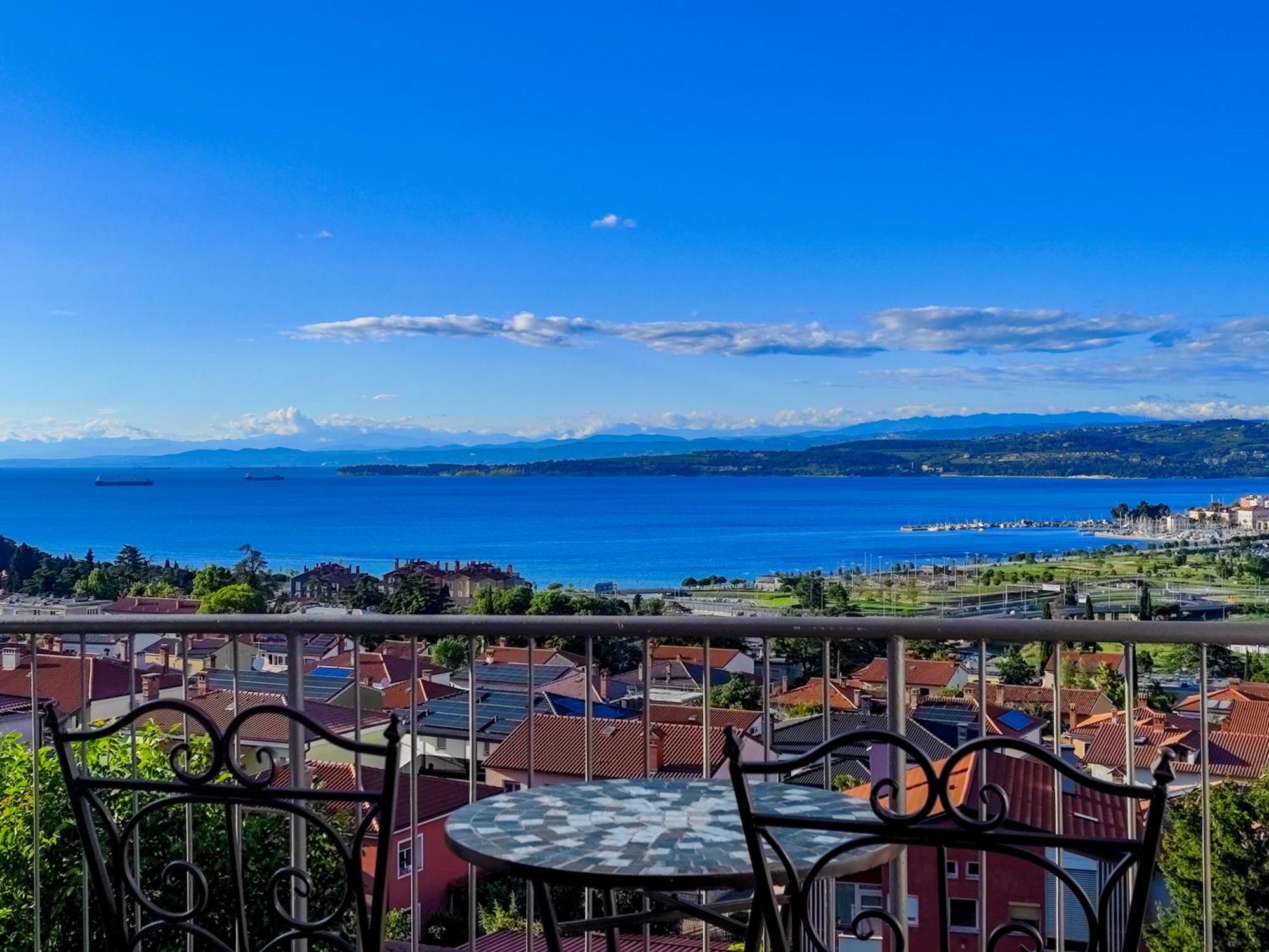 Capo Di Vista Apartment Koper Exterior photo